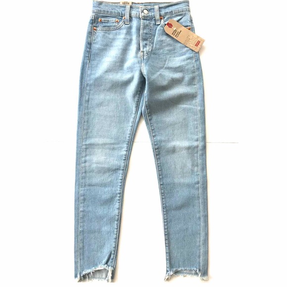 Levi’s Wedgie Skinny- NEW with tags. - Picture 5 of 9